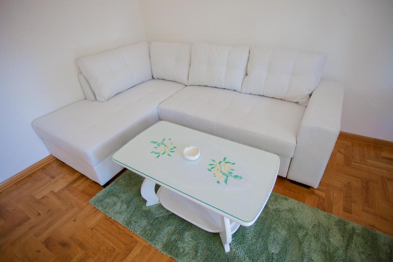 Apartman Exclusive Trebinje Centar Buitenkant foto